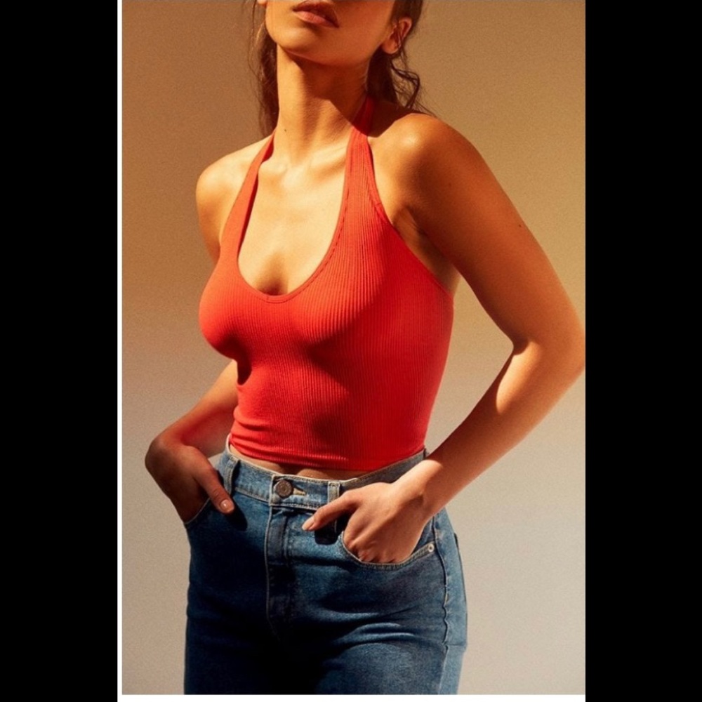 Out from under Jackie seamless halter tank top